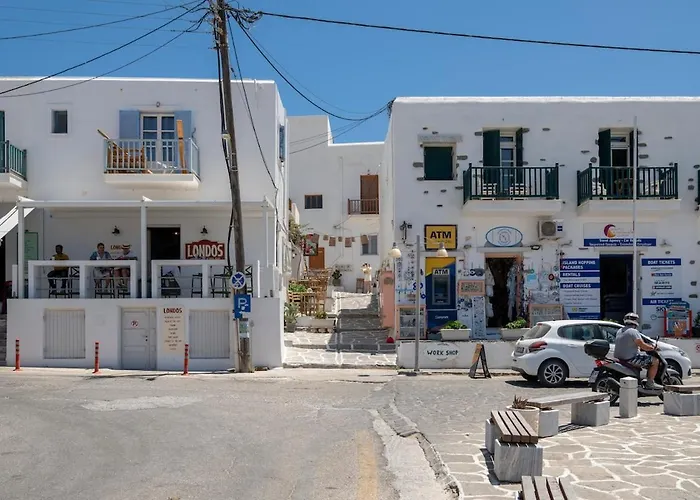 Salty Dreams * Πίσω Λιβάδι